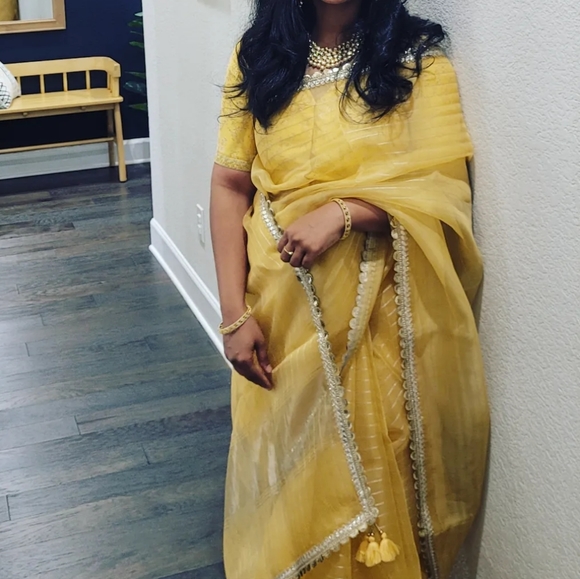 Pure Organza Silk gotta parti sari/ saree with tassels + blouse - Picture 8 of 8